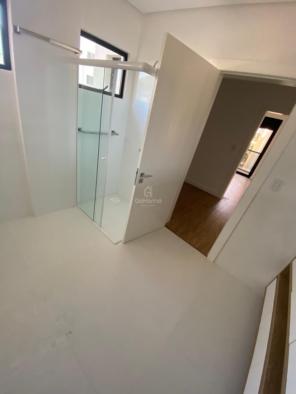 Apartamento de Luxo com 3 Suítes