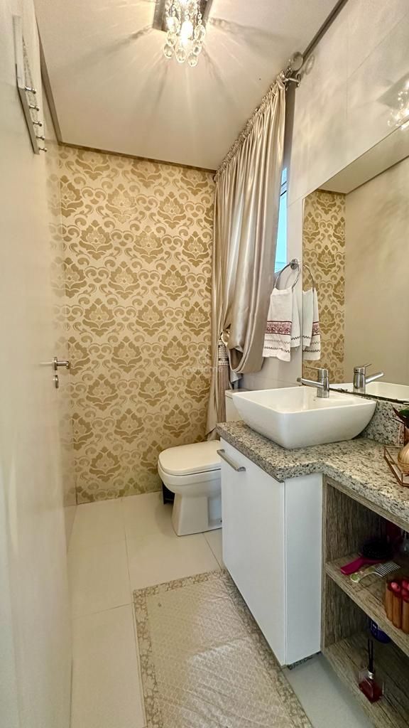 3627 – Casa com piscina no Jardim Europa- 270m² privativos