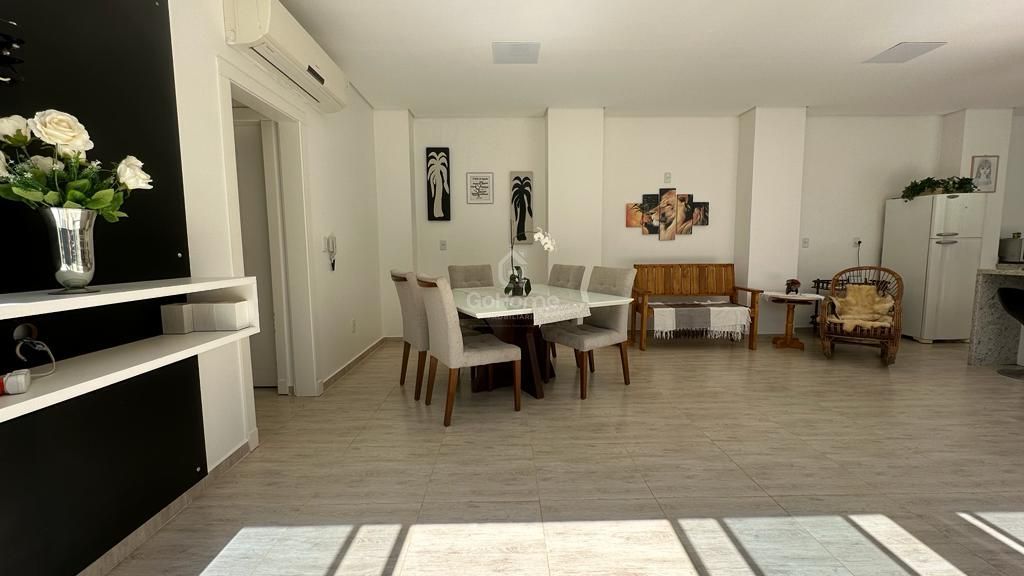 3627 – Casa com piscina no Jardim Europa- 270m² privativos