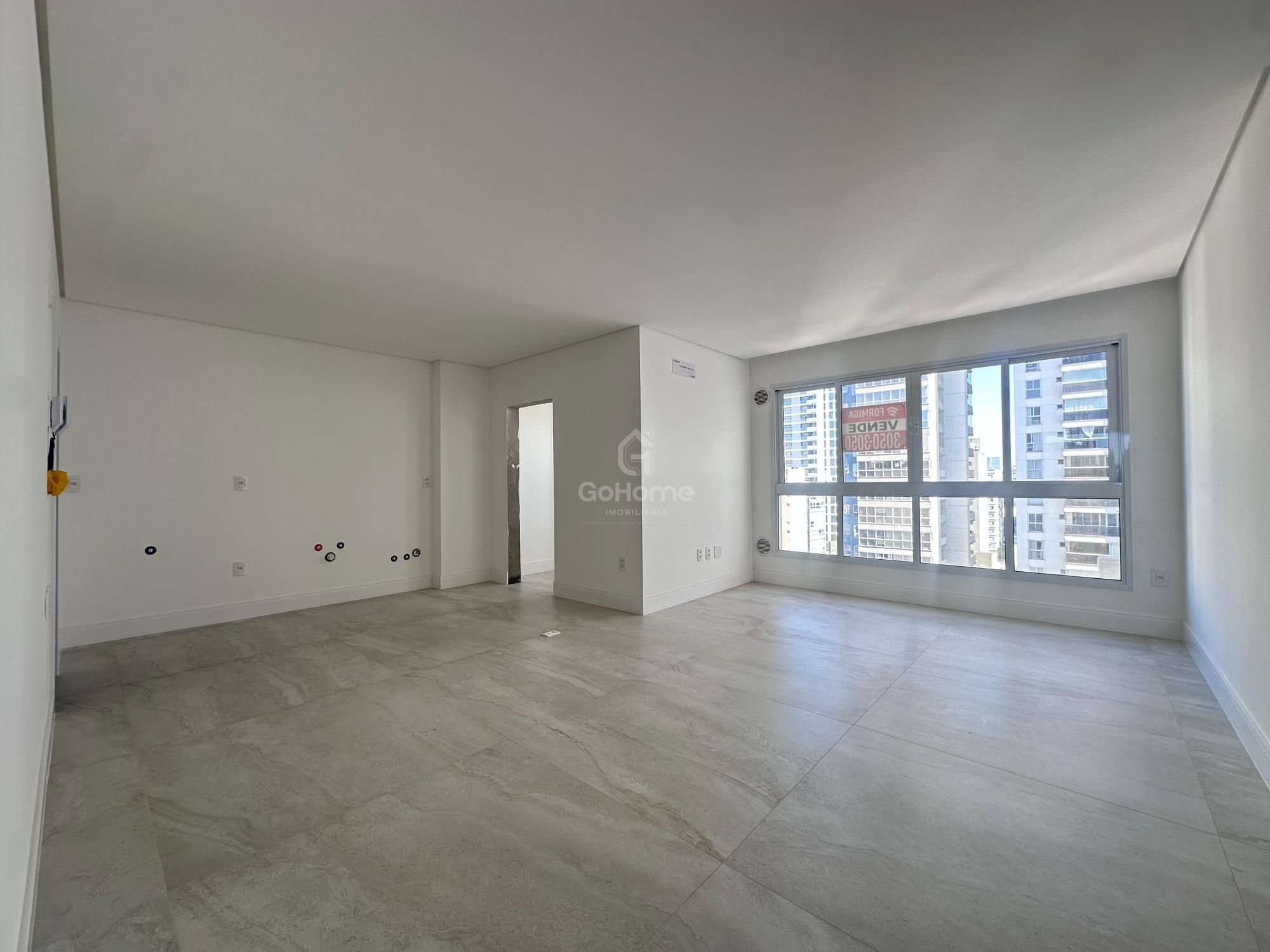 4534 – Apartamento novo com 3 suítes e 2 vagas à venda na área central de Chapecó