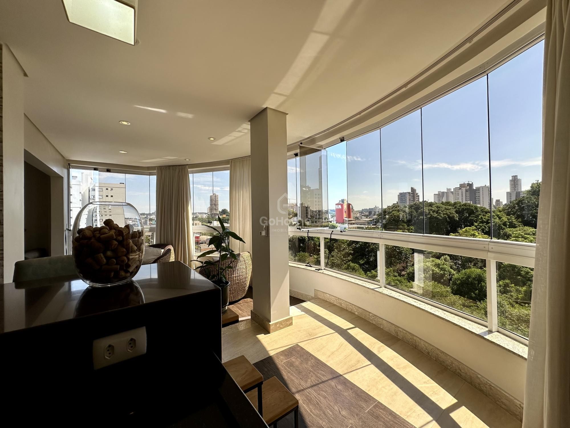 Apartamento mobiliado com 3 suítes