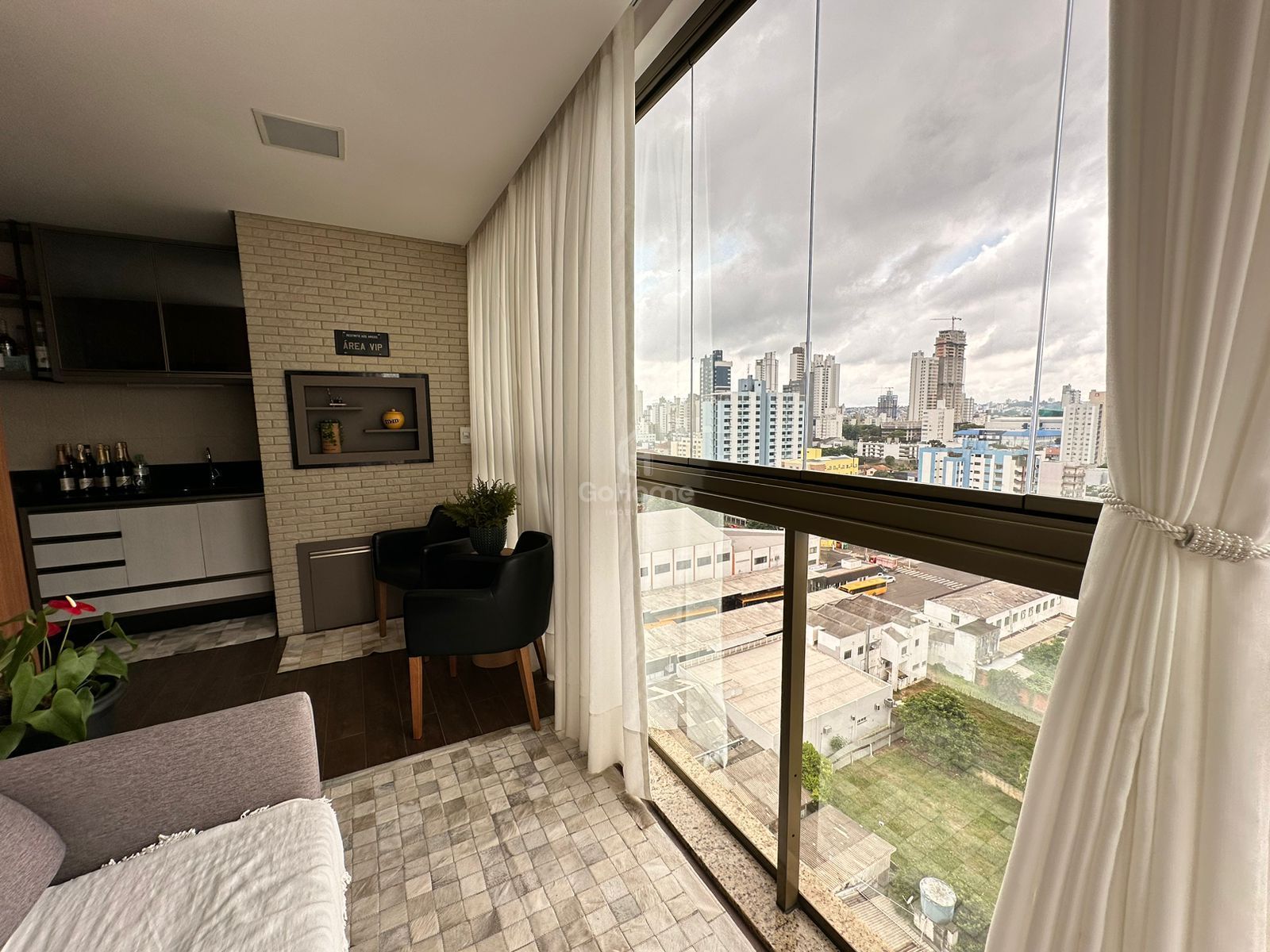 Apartamento 3 dormitórios