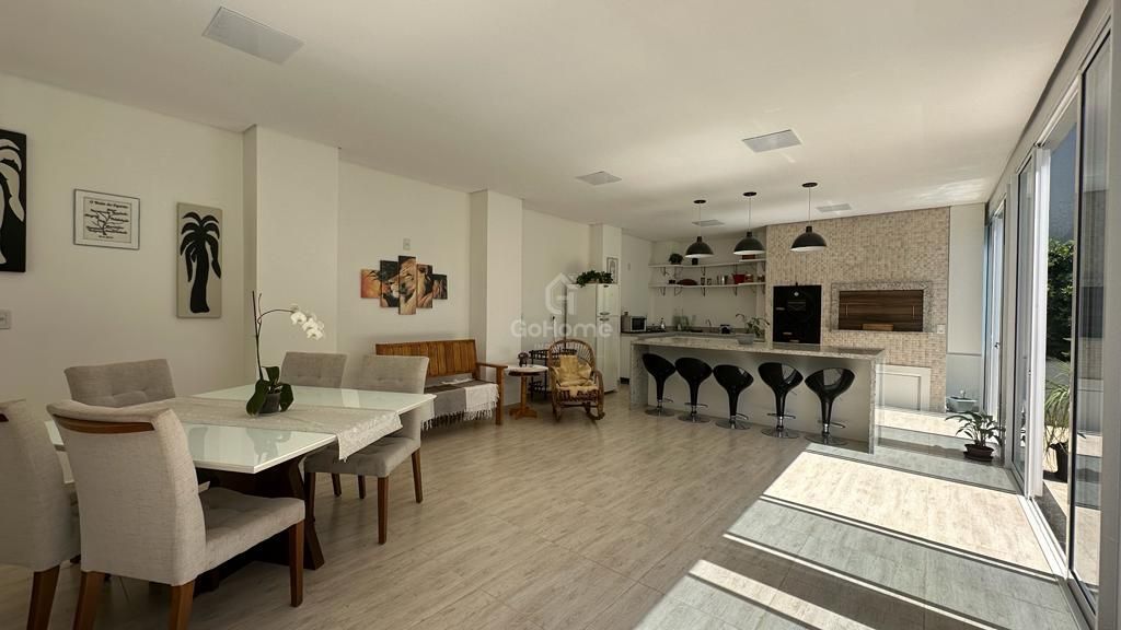 3627 – Casa com piscina no Jardim Europa- 270m² privativos