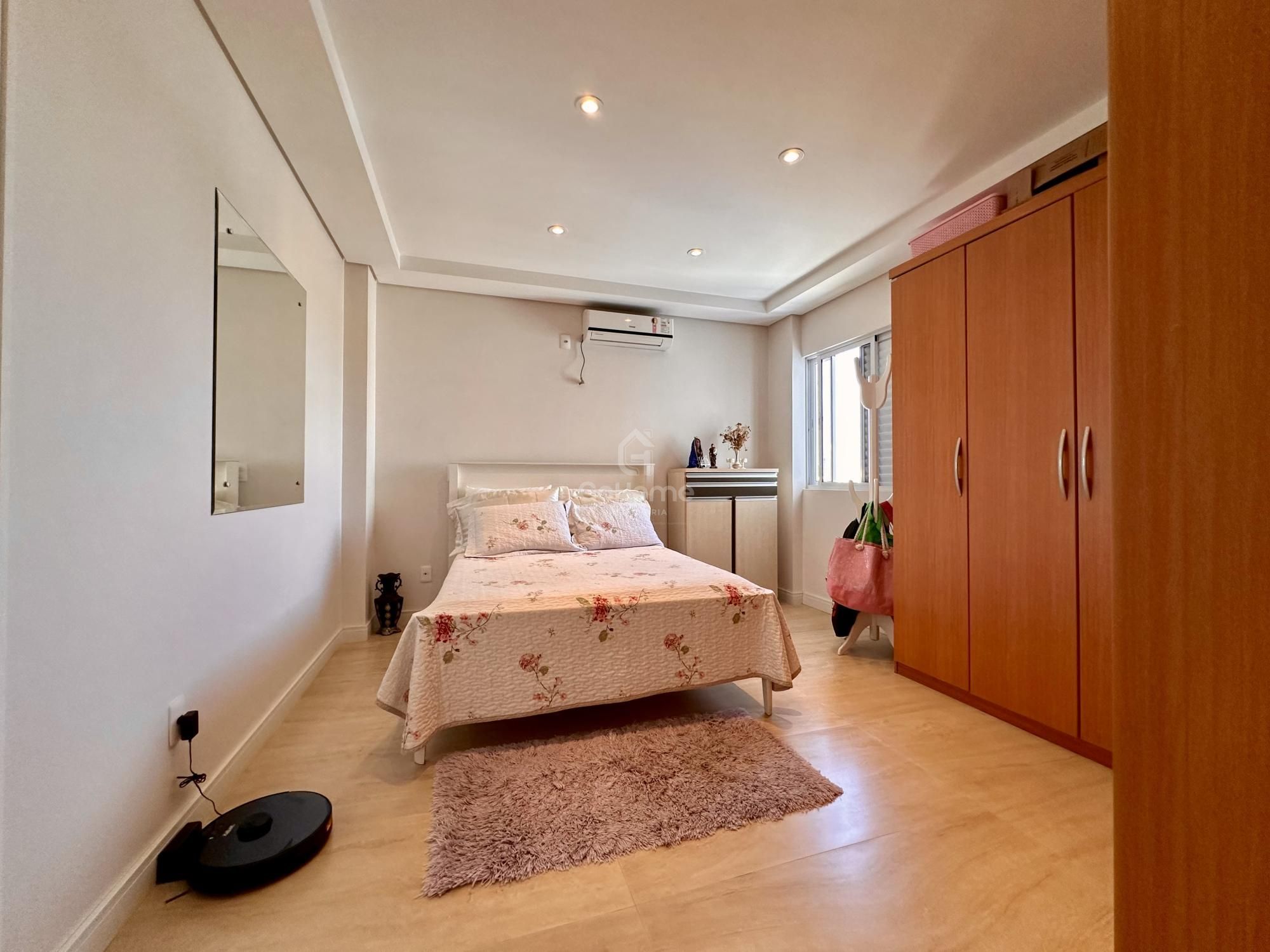 Apartamento mobiliado com 3 suítes