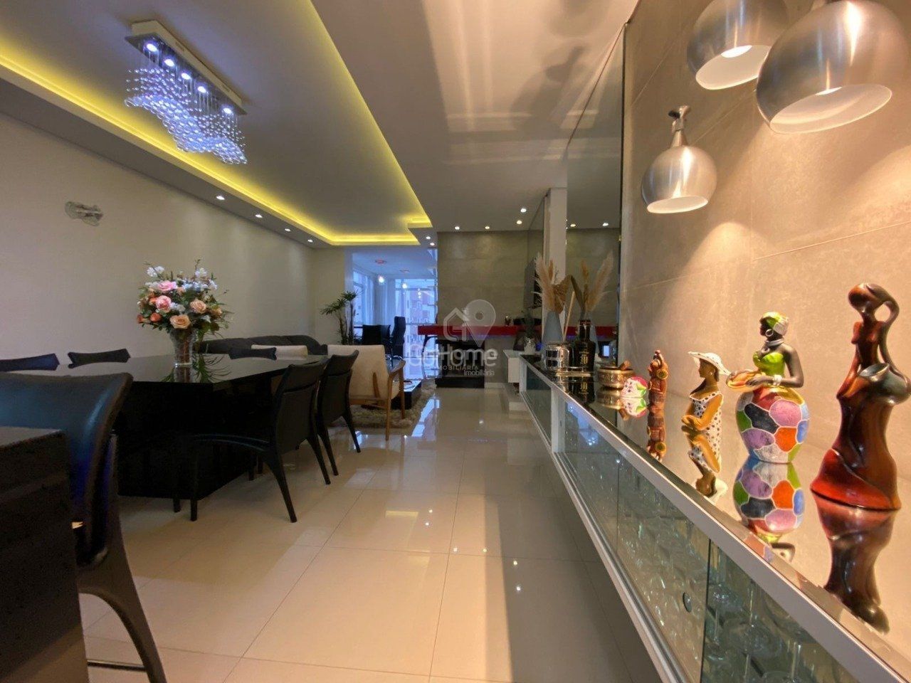 Próximo ao Lang Hotel