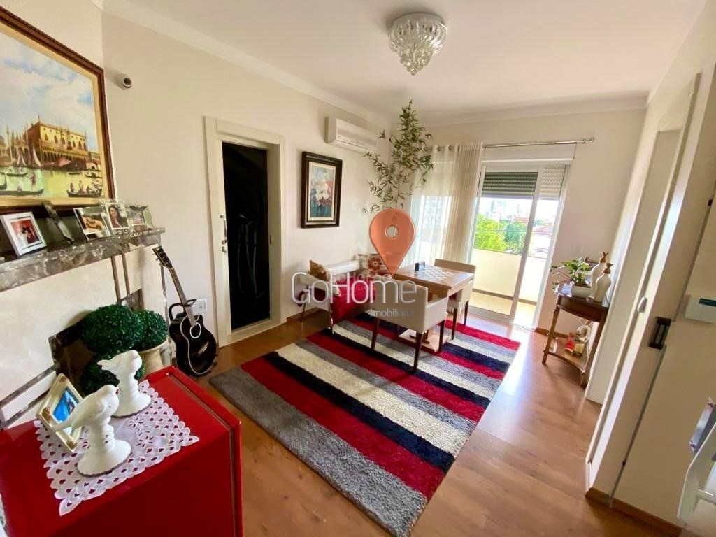 1064 – Casa com 3 Dormitórios e Lazer Completo: Semimobiliada, Presidente Médici