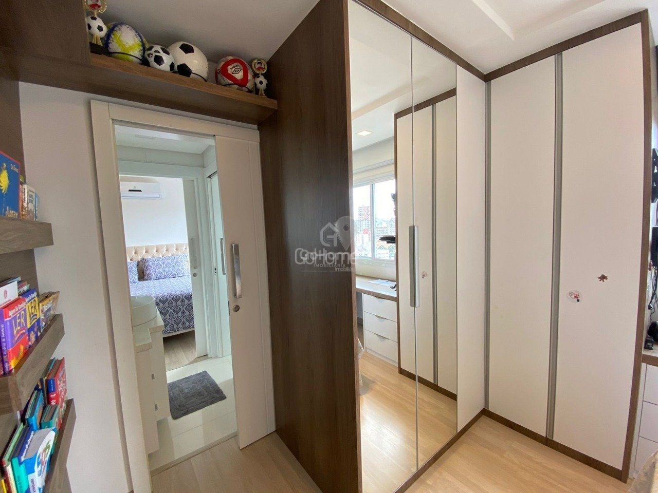 Mobiliado, Suíte Master e Ampla Área