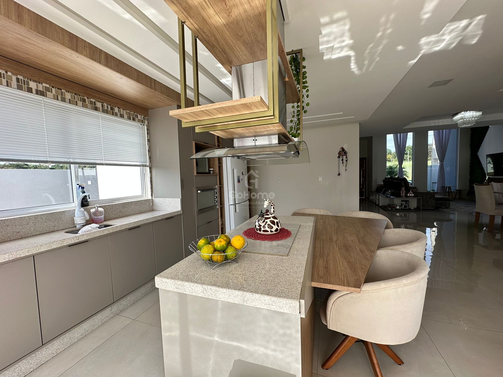 Casa com piscina no Bairro Jardins Lunardi
