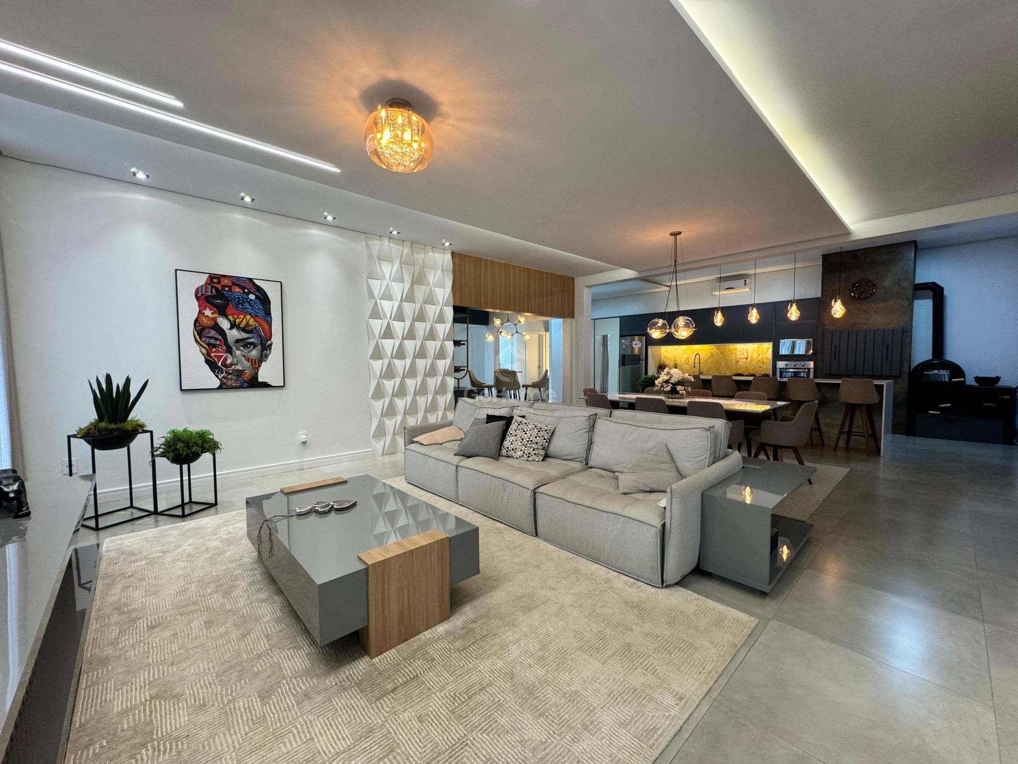 3801 – Casa semimobiliada com 2 Suítes, em Condomínio Fechado
