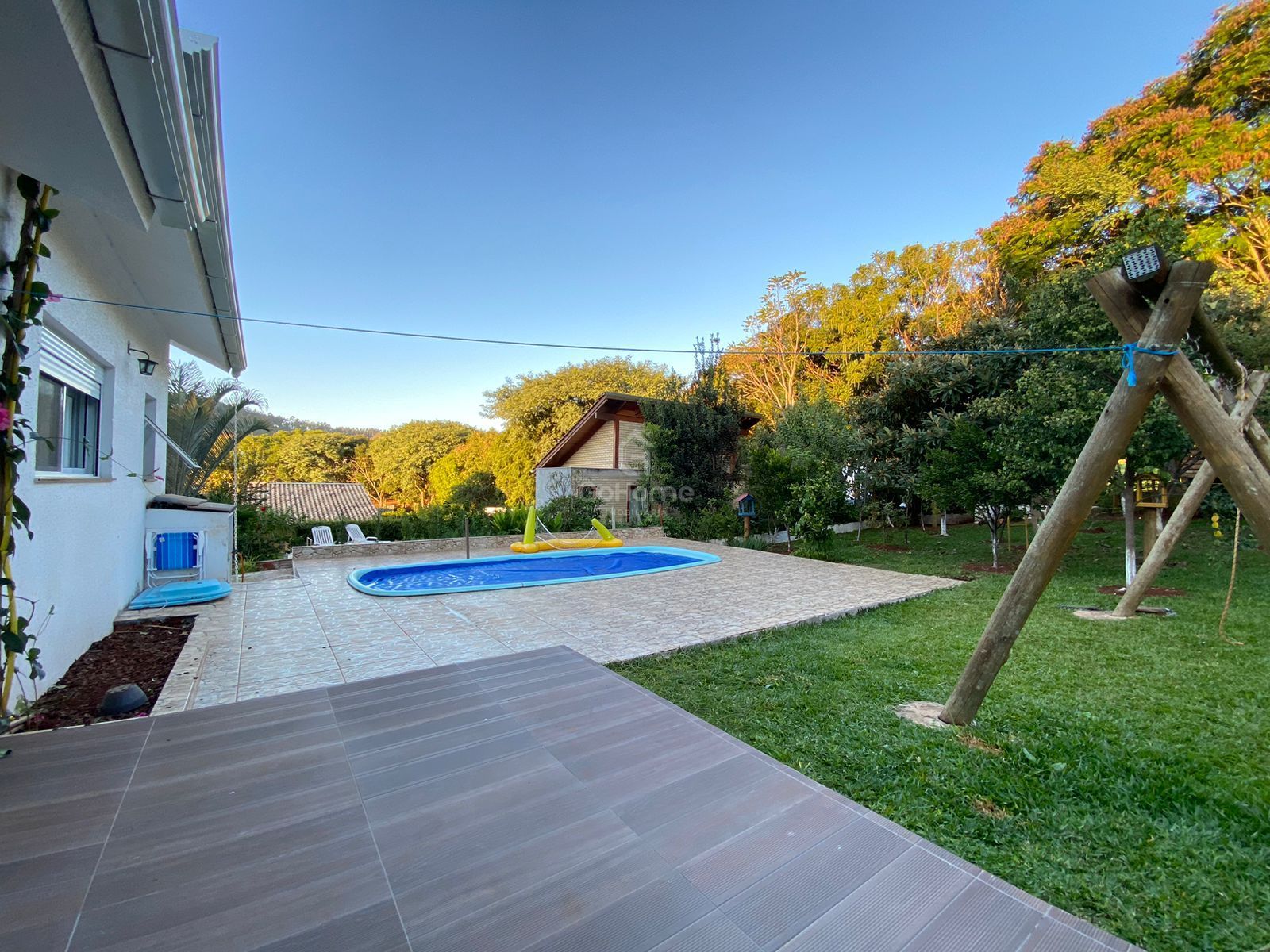 3353 – Espelho das Águas – Casa Térrea com Piscina Aquecida