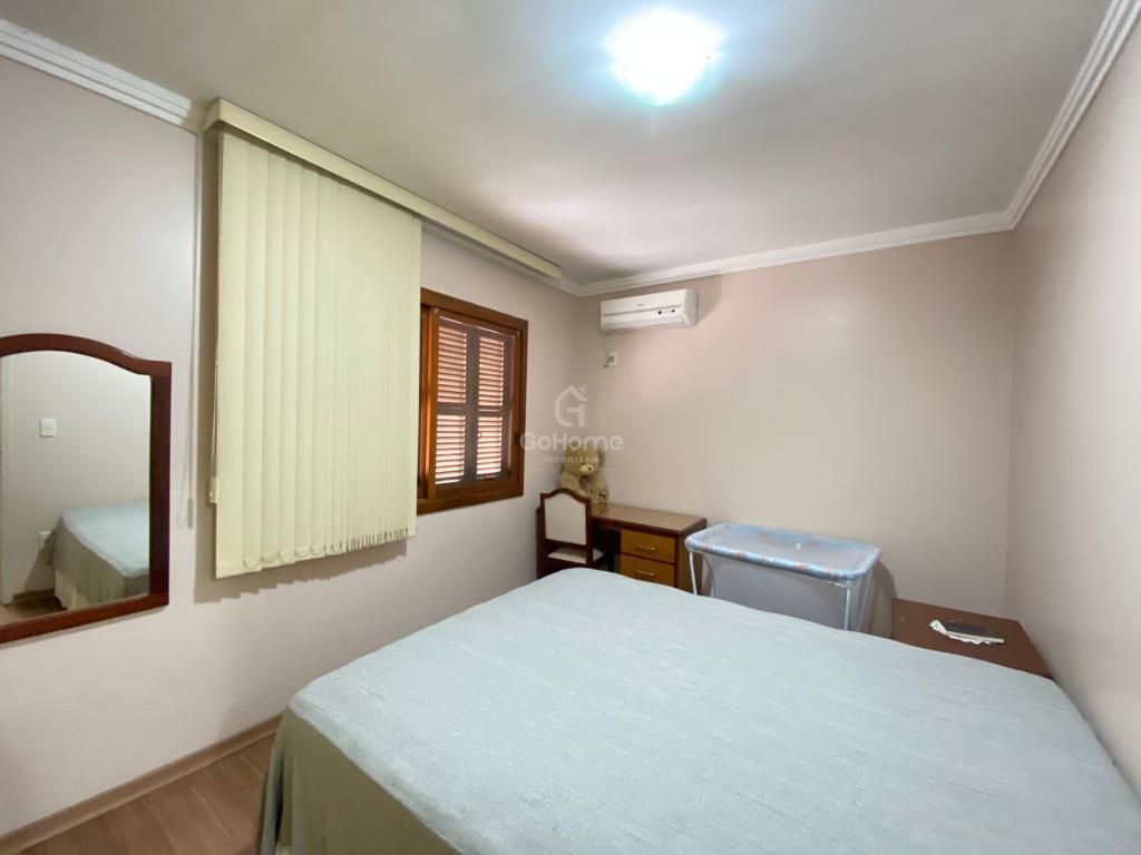 3603 – Casa no Centro de Chapecó: 3 Quartos com Suíte e 2 Vagas