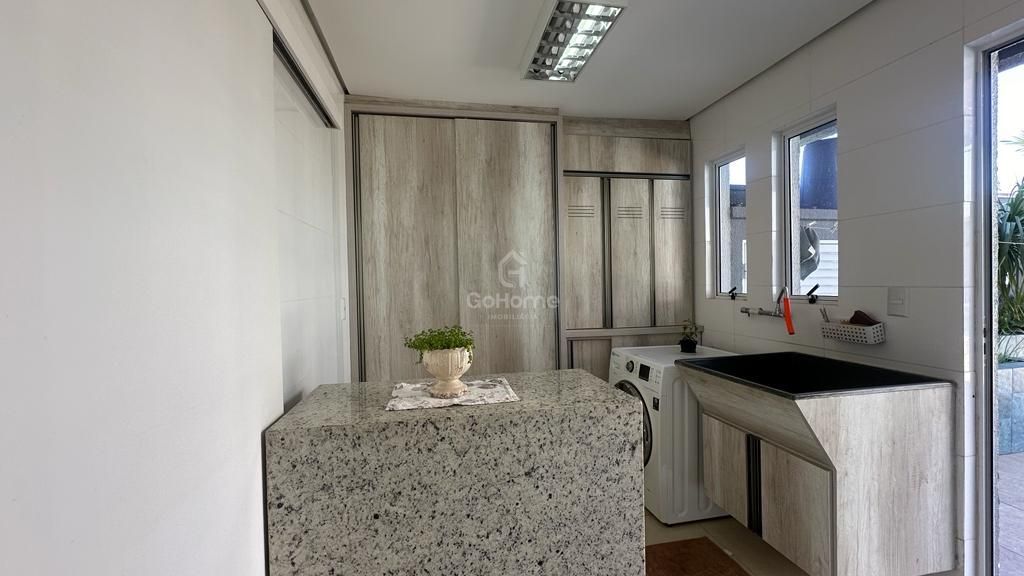 3627 – Casa com piscina no Jardim Europa- 270m² privativos