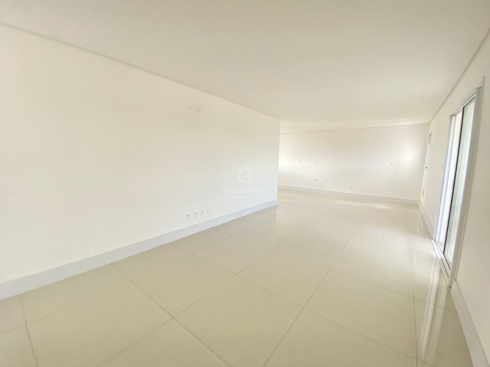 Apartamento 3 Suítes - Próximo da AABB e Colégio Marista
