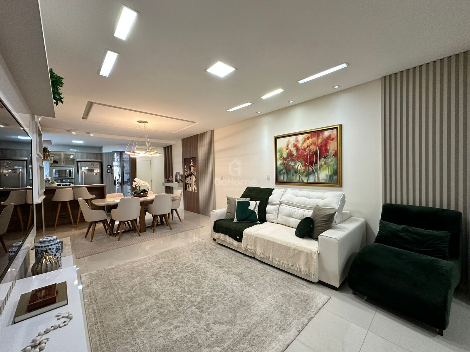 Apartamento 3 dormitórios
