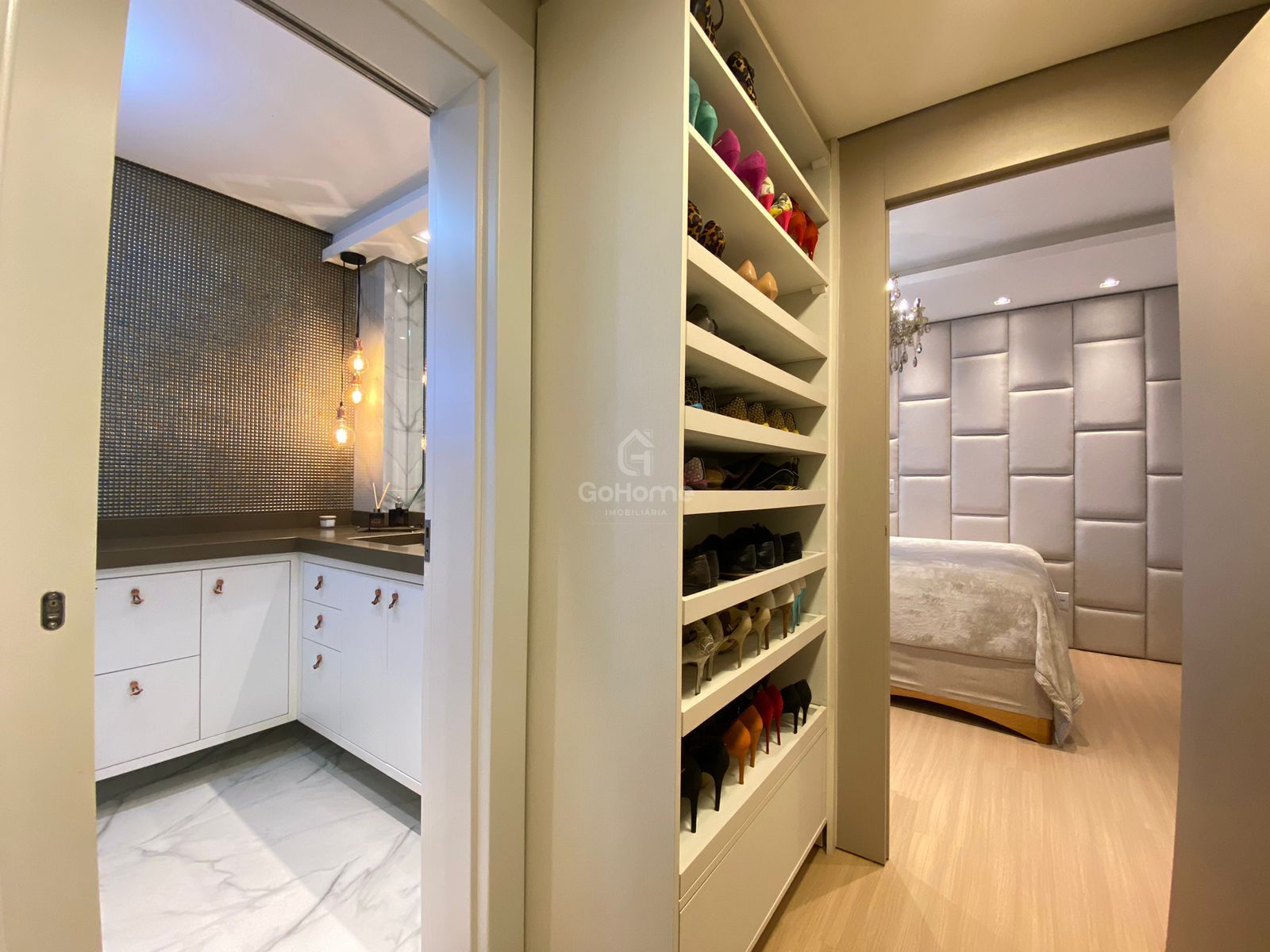 Apartamento com Mobília Planejada - Próximo da Prefeitura Municipal de Chapecó