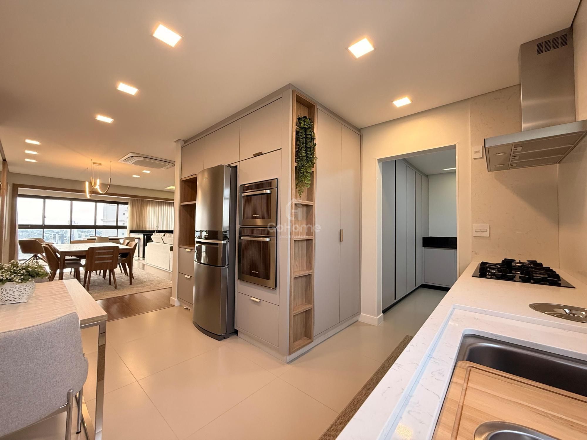 Apartamento Mobiliado com 3 suítes