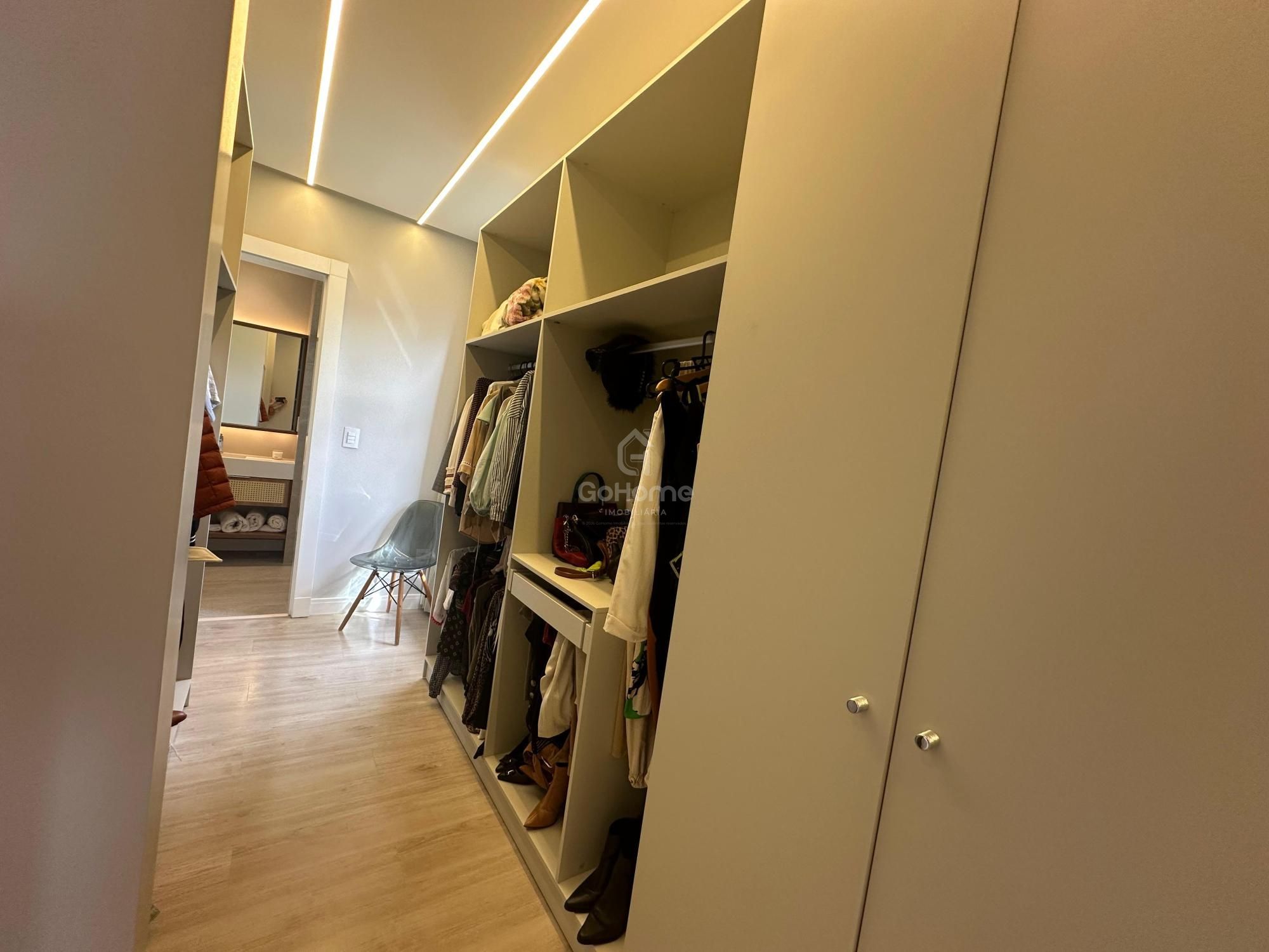 Casa Em Condomínio Fechado