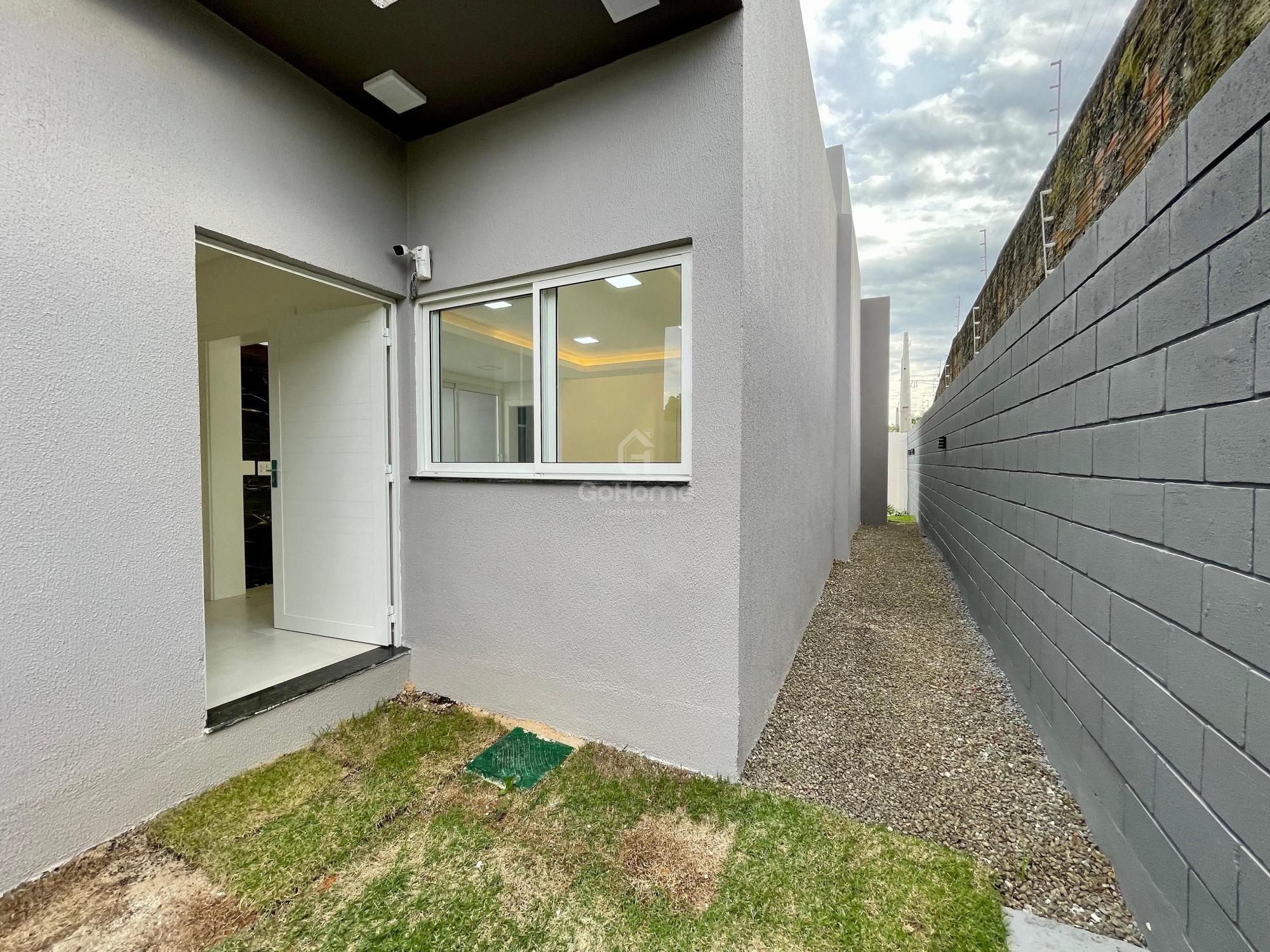 Belíssima Casa com Duas Suítes e Piscina