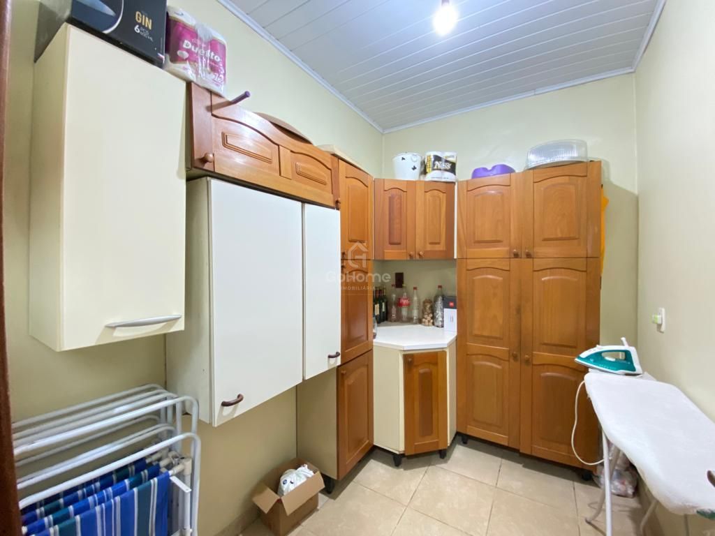 3603 – Casa no Centro de Chapecó: 3 Quartos com Suíte e 2 Vagas