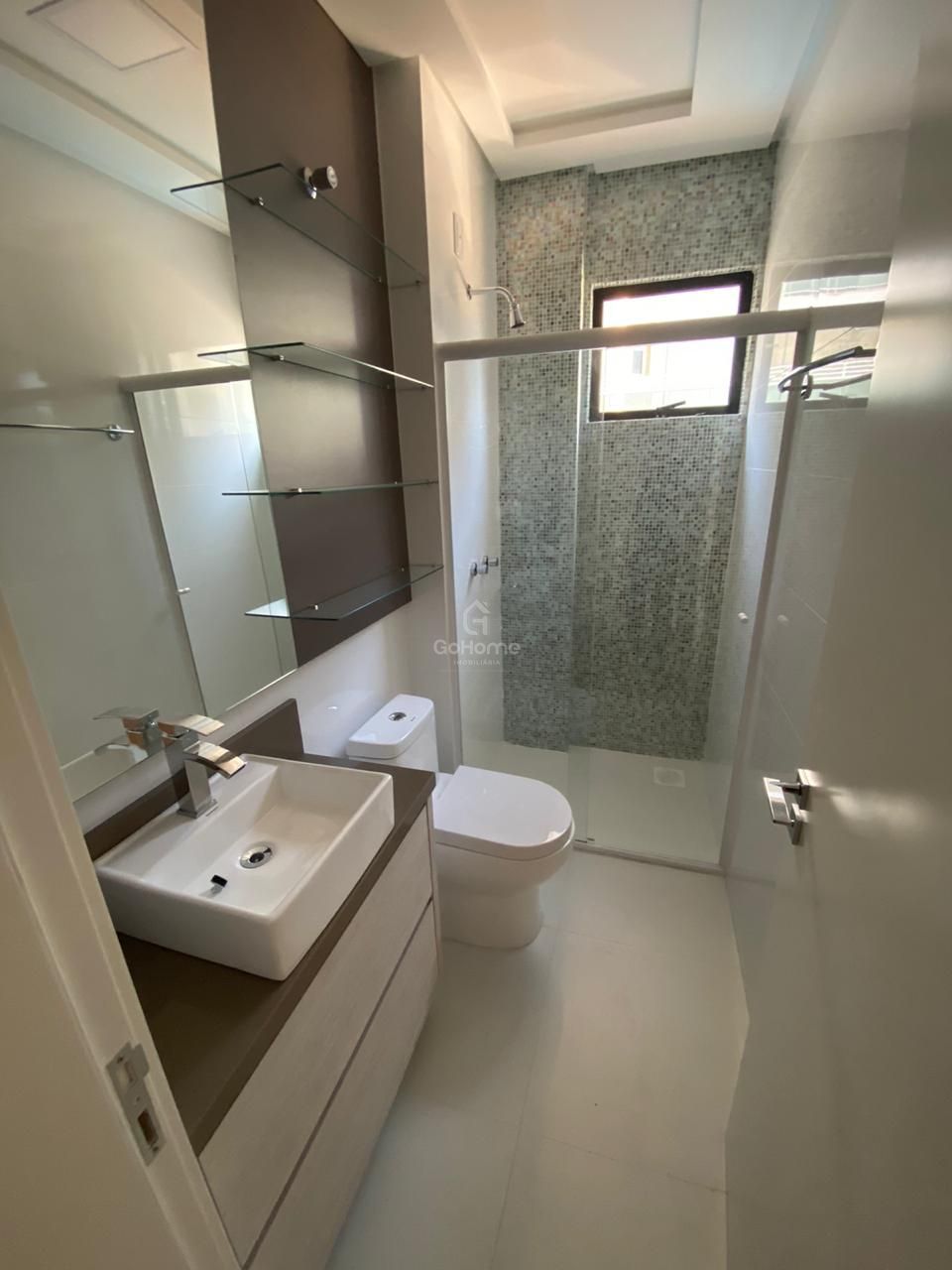 Apartamento de Luxo com 3 Suítes
