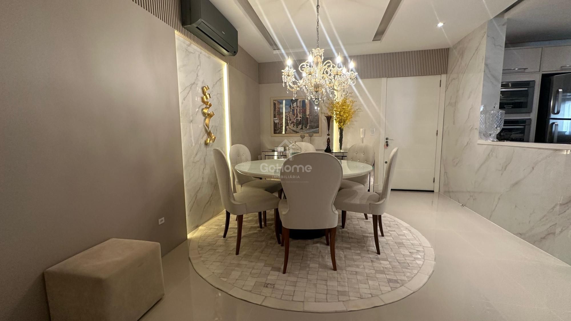 Apartamento Mobiliado à Venda em ótima localização