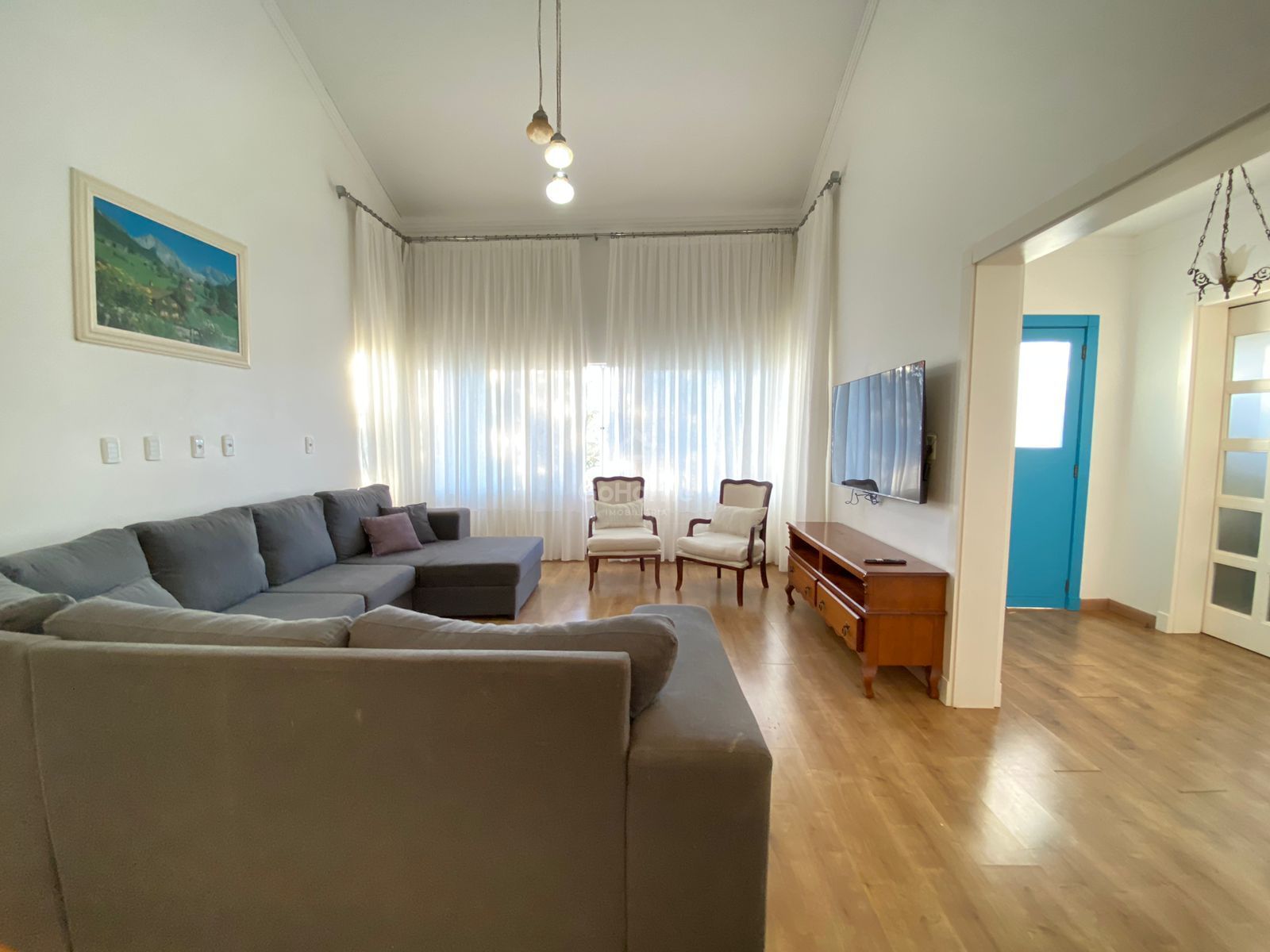 3353 – Espelho das Águas – Casa Térrea com Piscina Aquecida