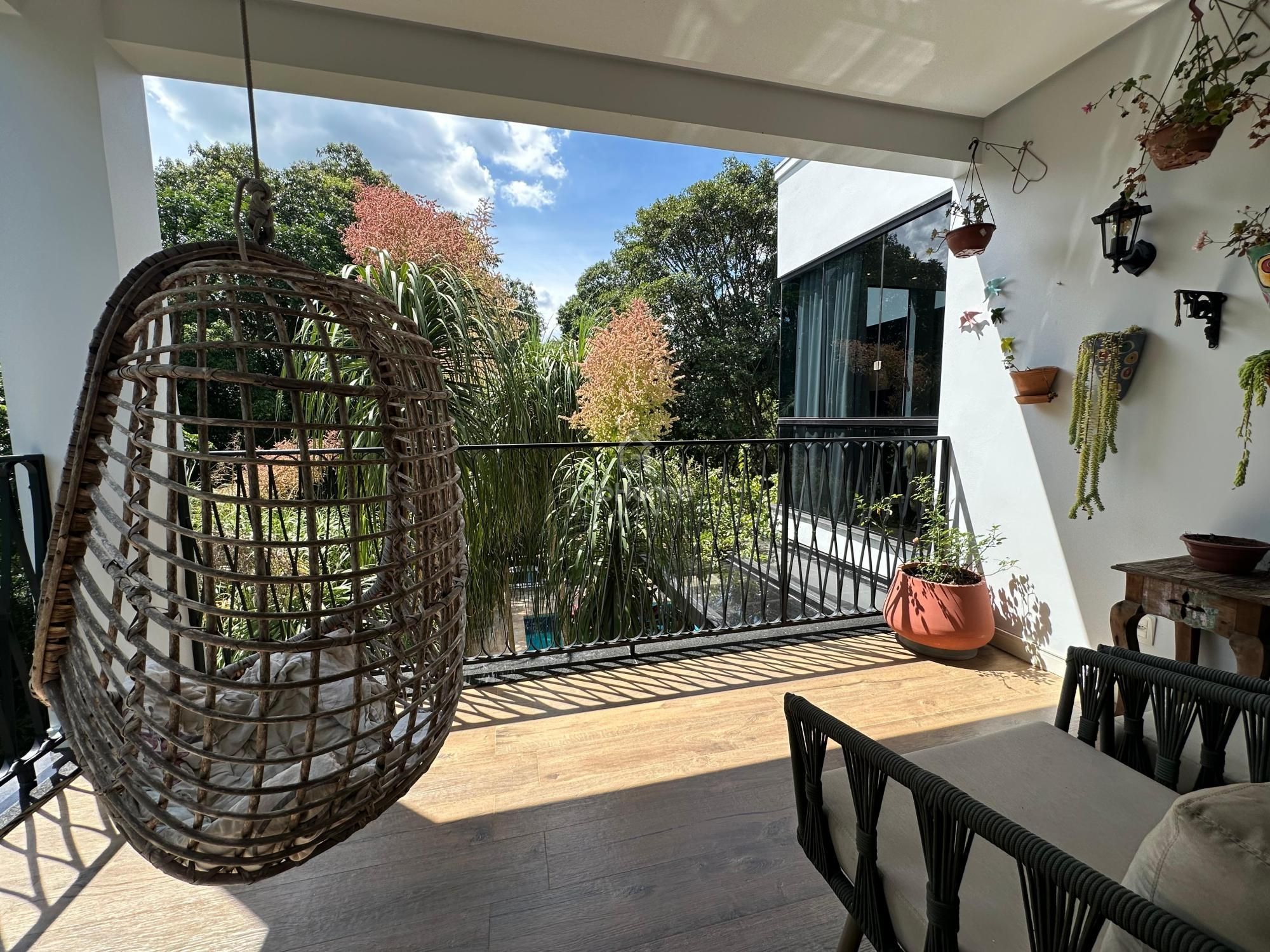 Casa em Condomínio Fechado