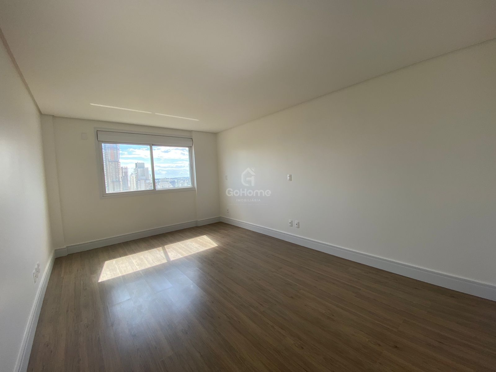Apartamento 3 Suítes - Próximo da AABB e Colégio Marista