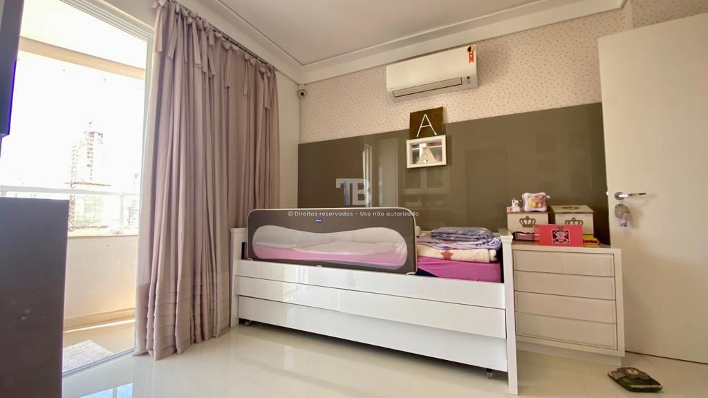 Apartamento Exclusivo: 3 Suítes, Centro