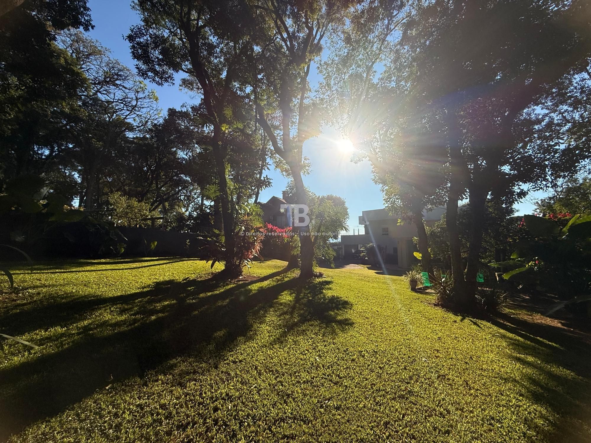 Casa Mobiliada Em Condomínio Fechado