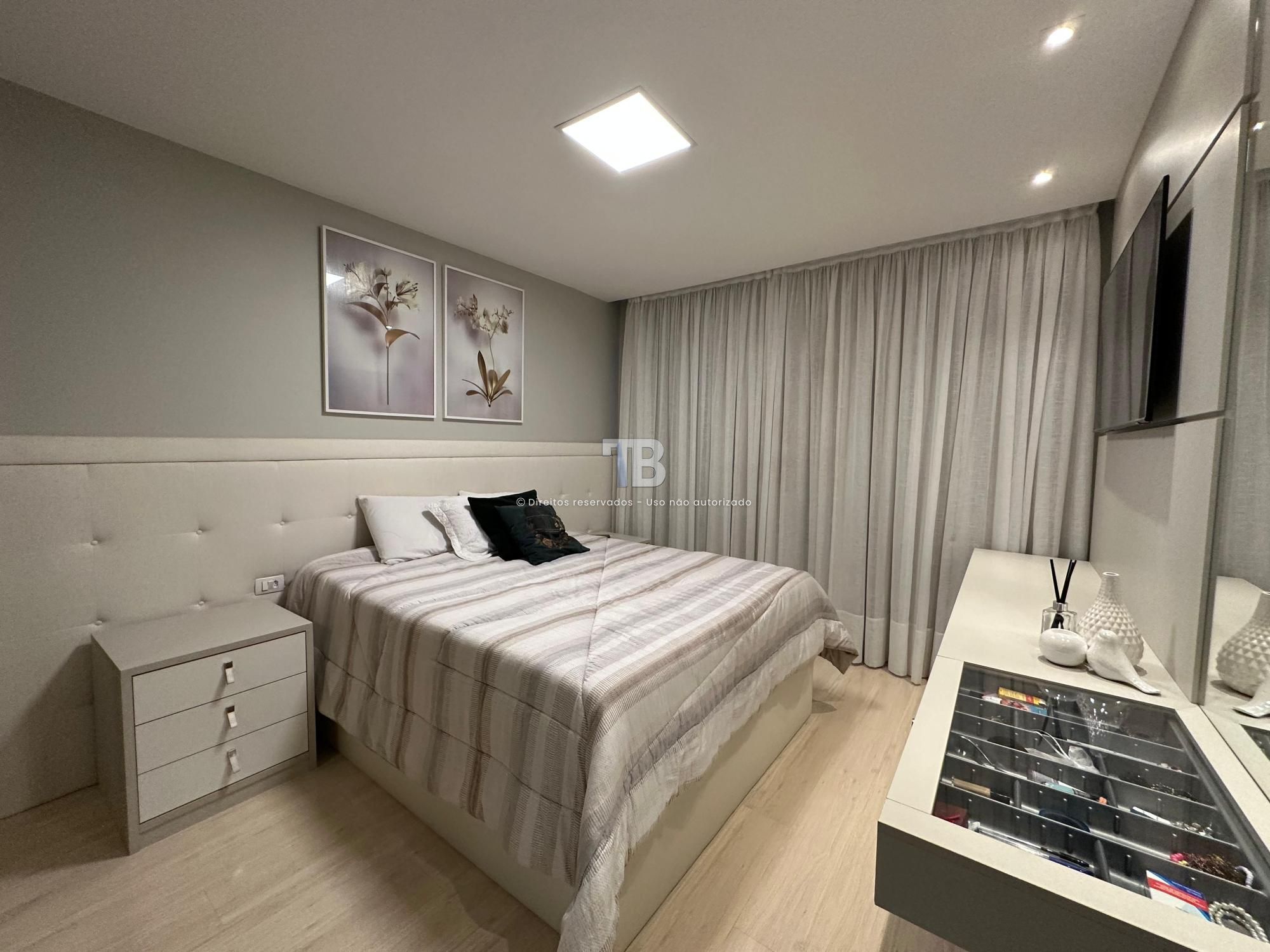 Apartamento três suítes
