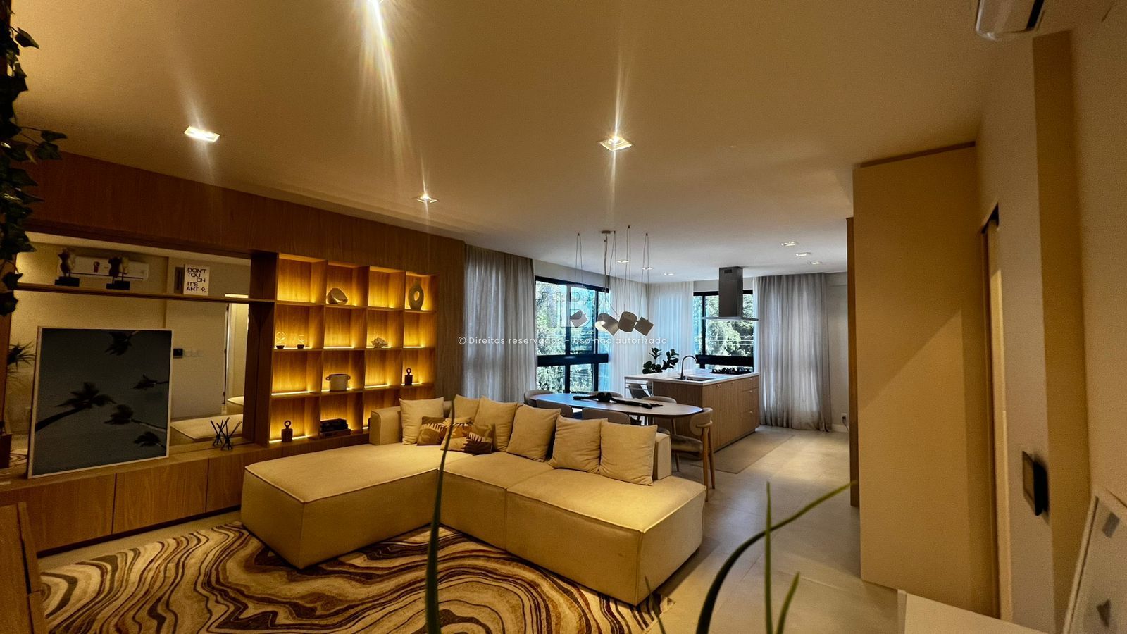 Apartamento Mobiliado com 117 m²