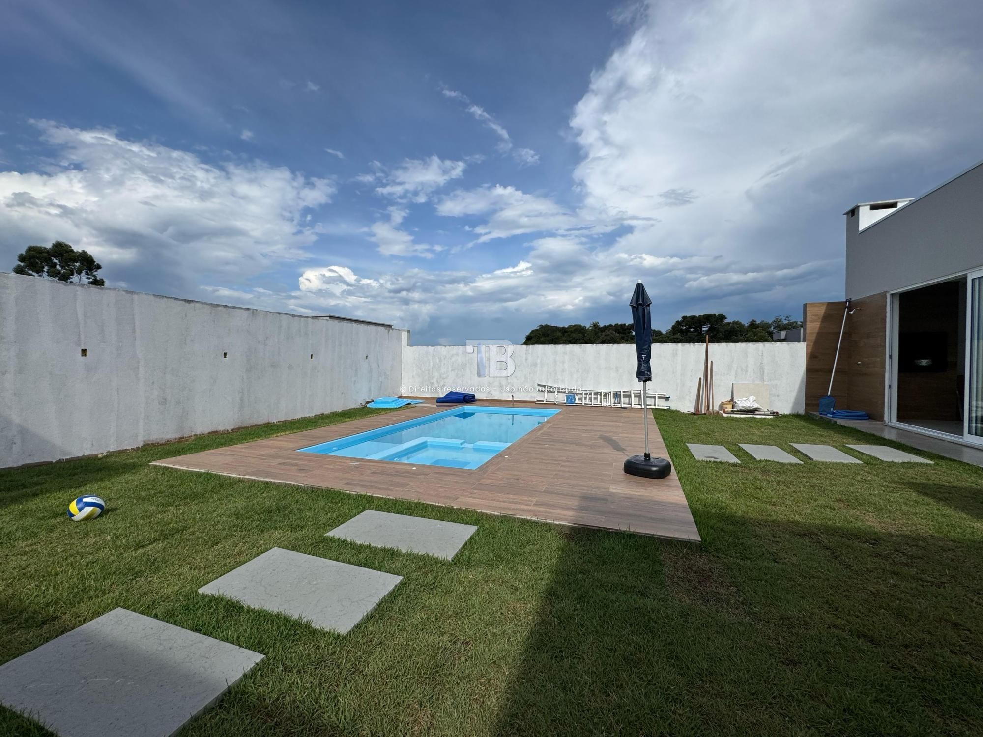 Casa nova com 3 quartos