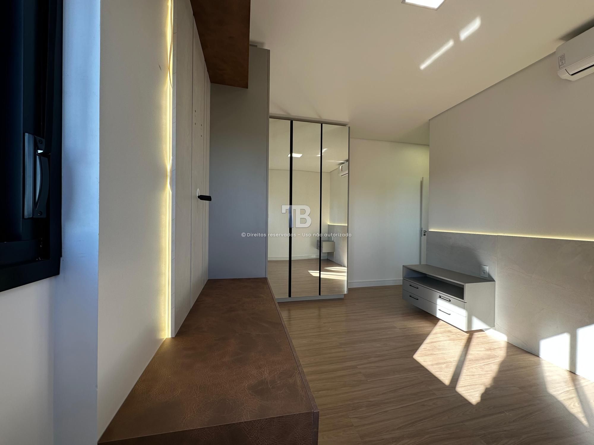 Apartamento Semimobiliado