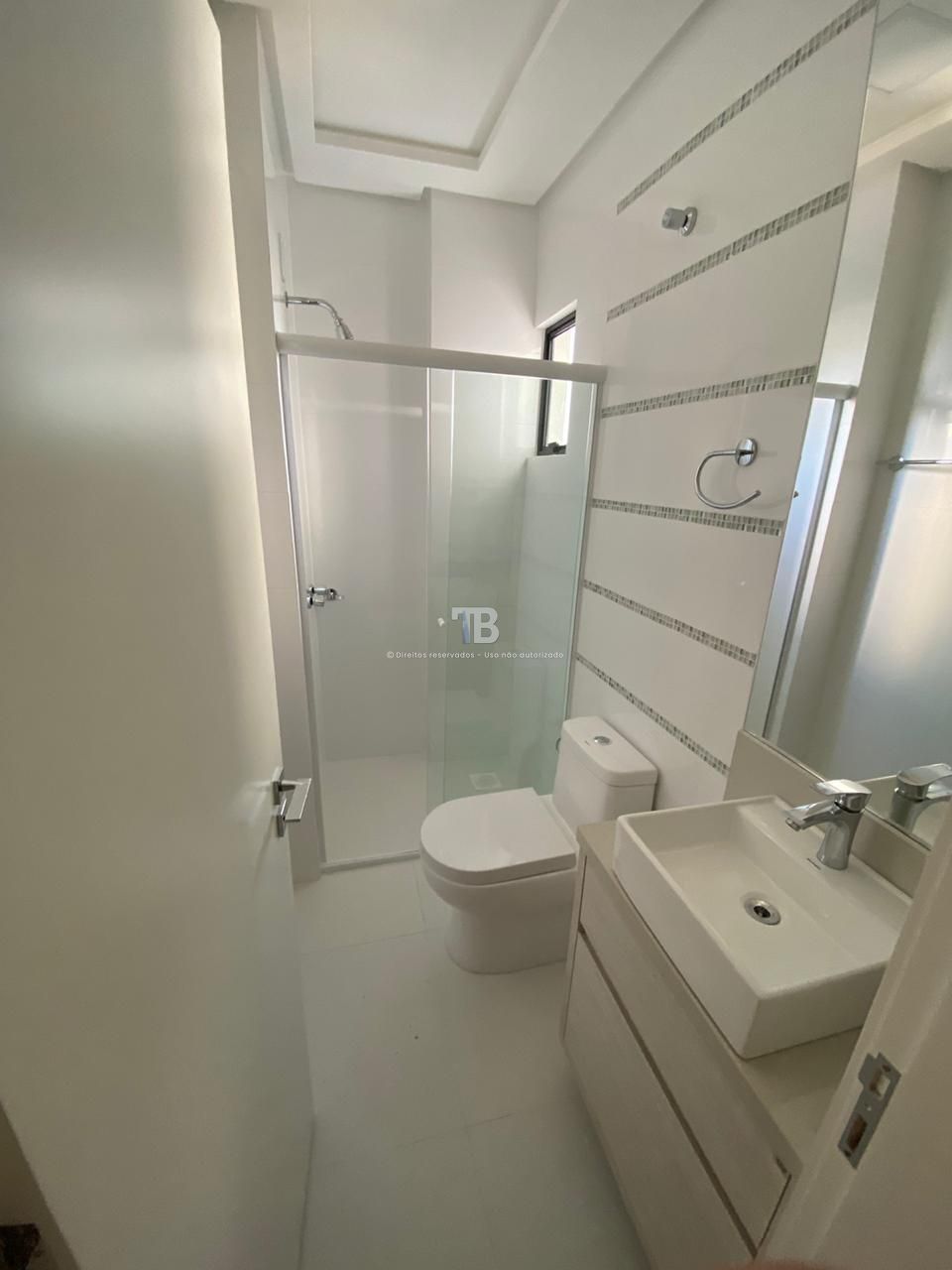 Apartamento de Luxo com 3 Suítes