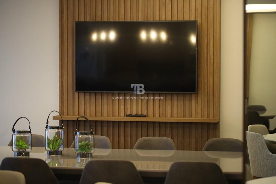 Mobiliado, Suíte Master e Ampla Área