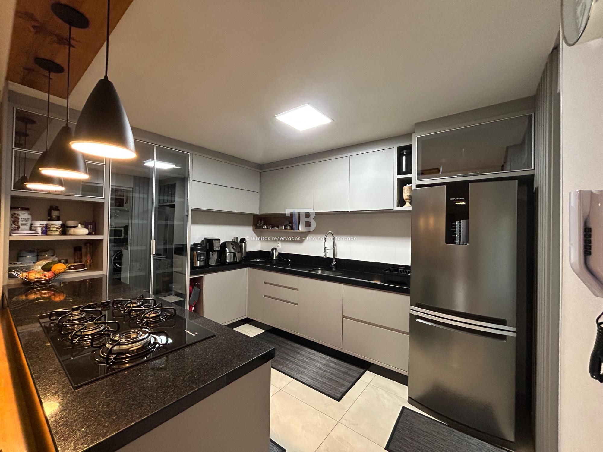 Apartamento com 3 suítes, sacada, lazer completo - Próximo da AABB e Marista