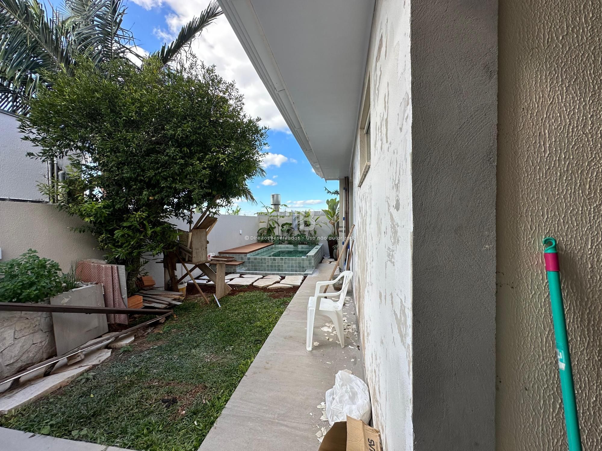 Casa Térrea Com 3 Dormitórios