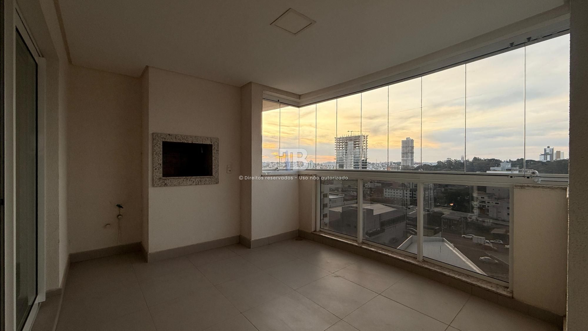 Apartamento Novo à Venda com 3 suítes