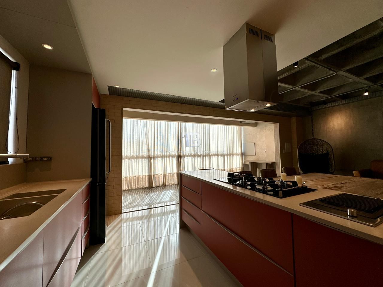 Apartamento Semimobiliado à Venda