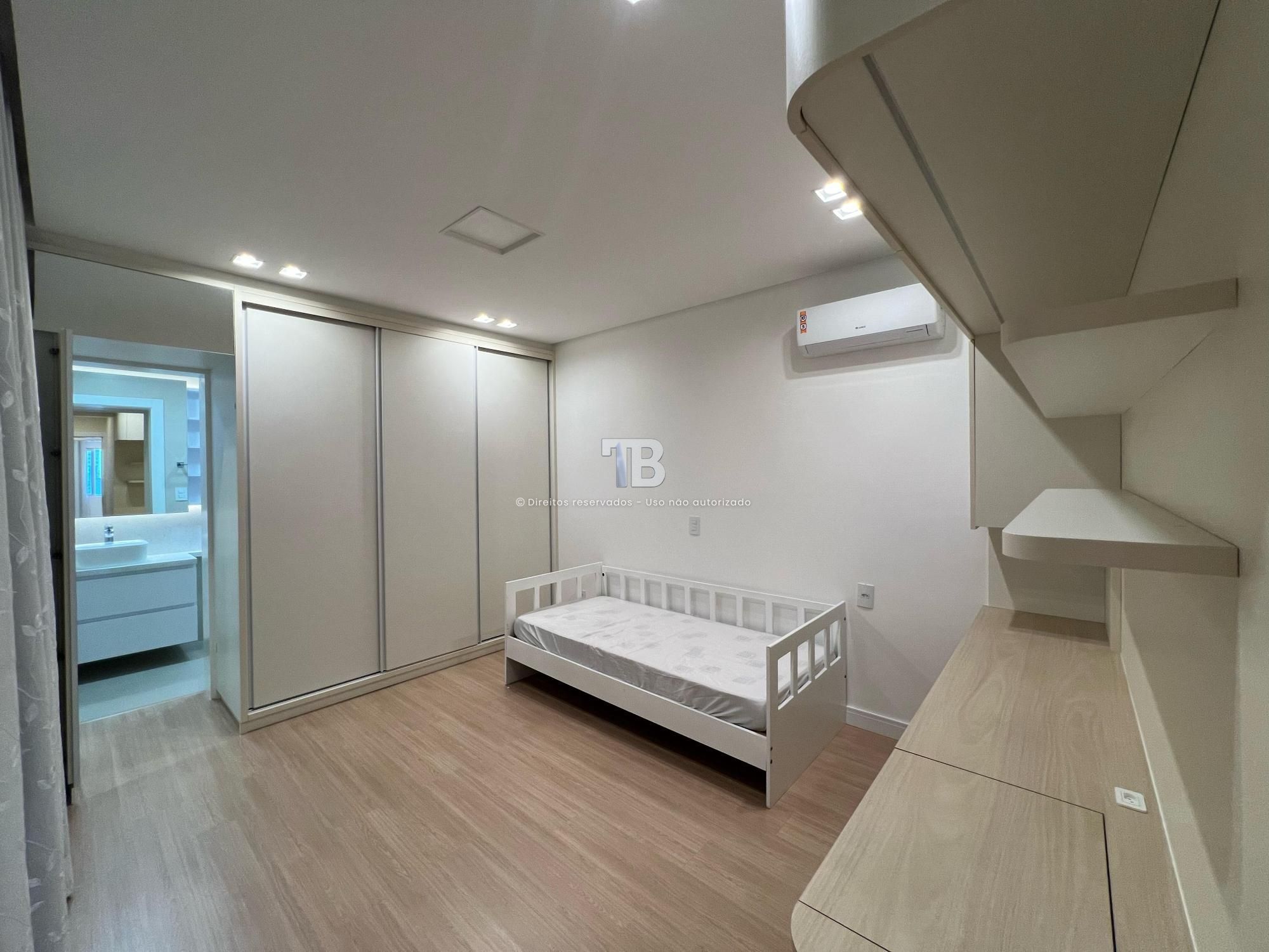 4110 – Apartamento de 3 suítes e 3 vagas de garagem, no Bairro Santa Maria, Chapecó