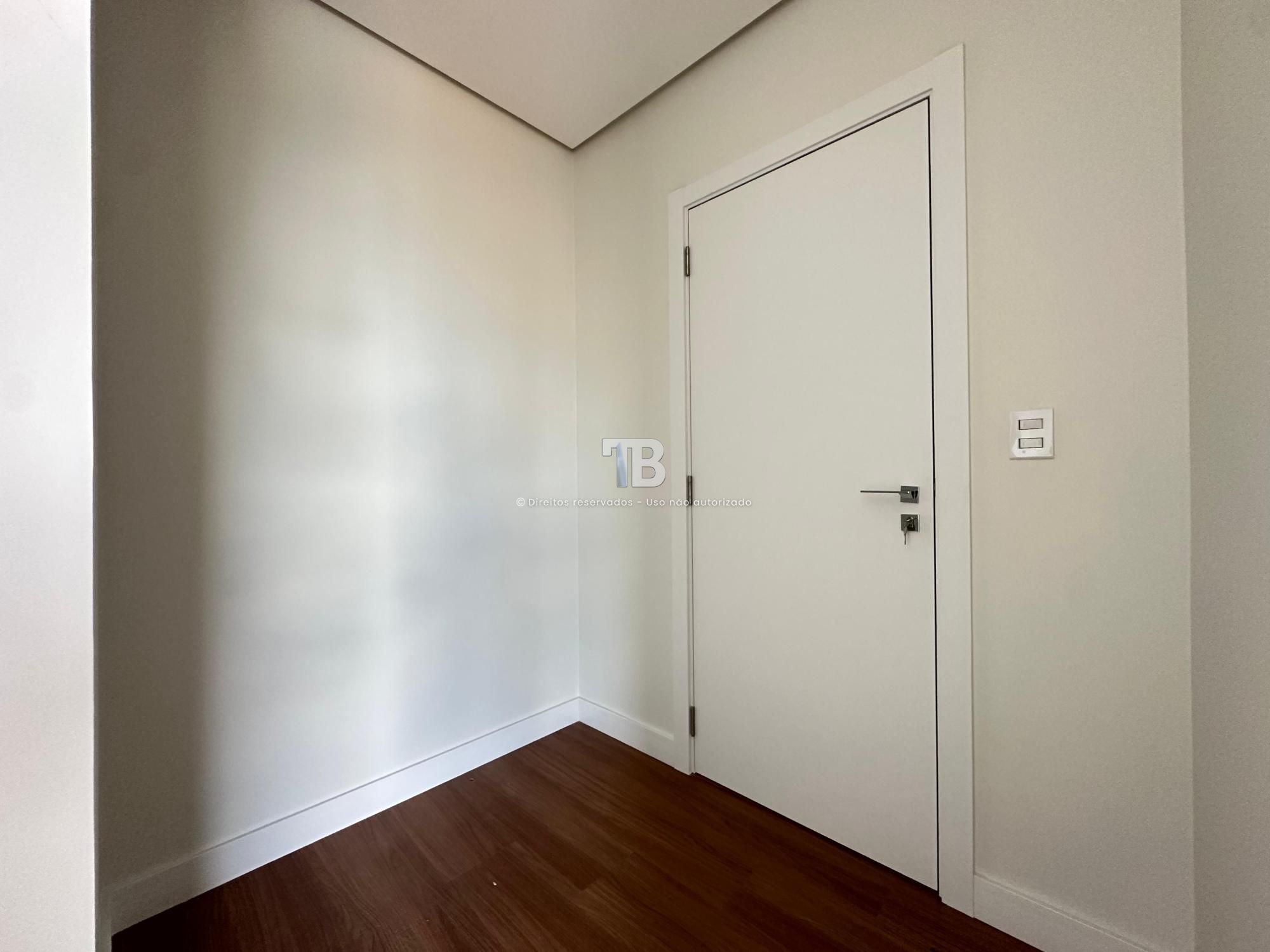 Apartamento Novo à Venda com 3 suítes