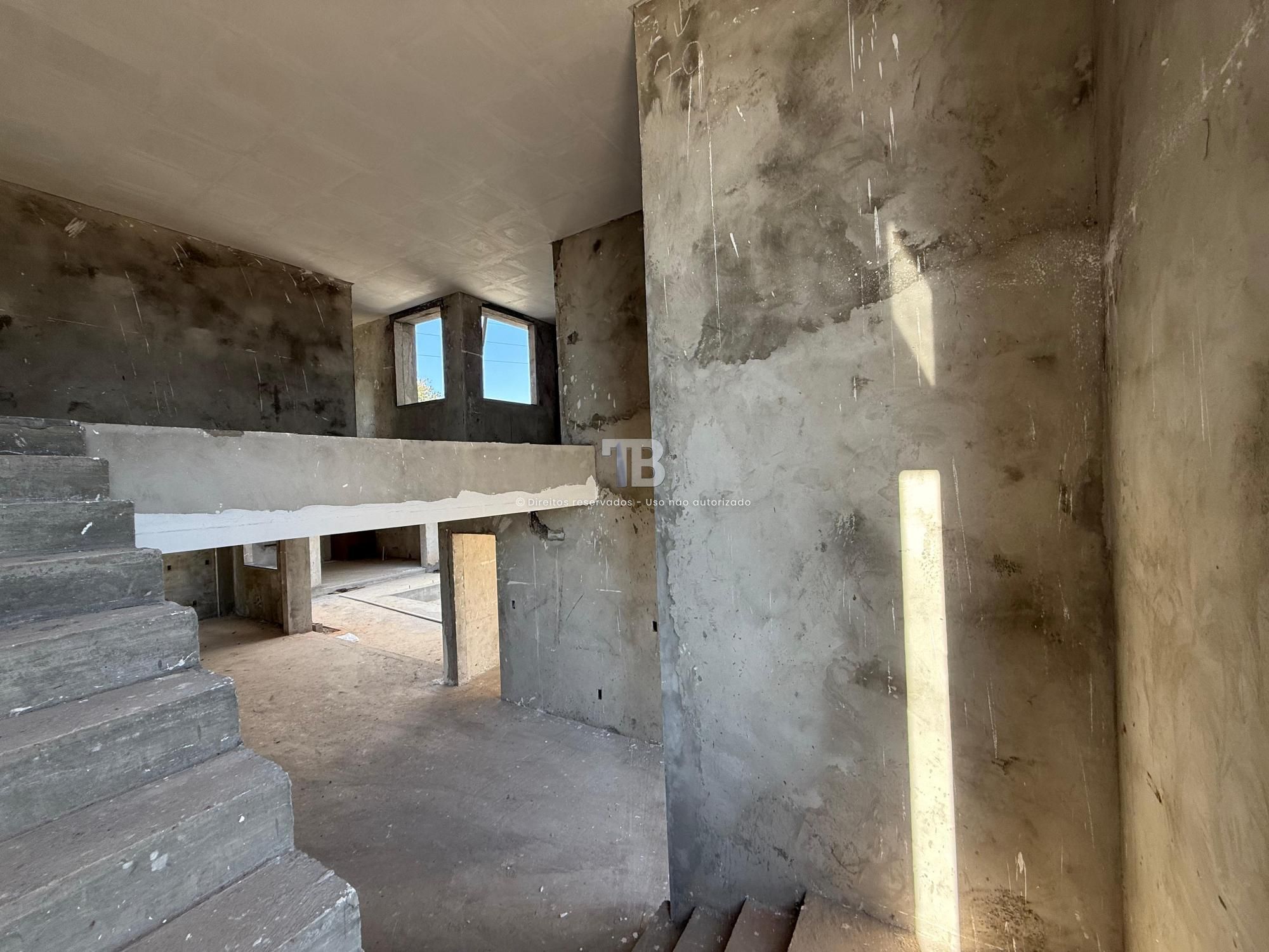 Casa Em construção no Presidente Médici