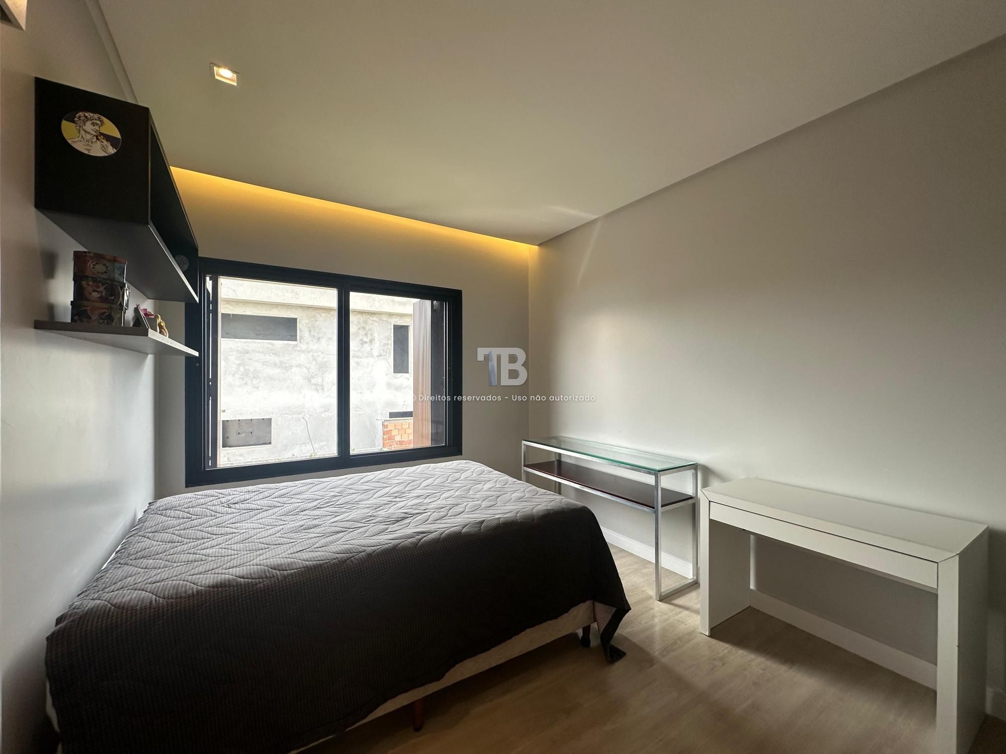 Casa Em Condomínio Fechado