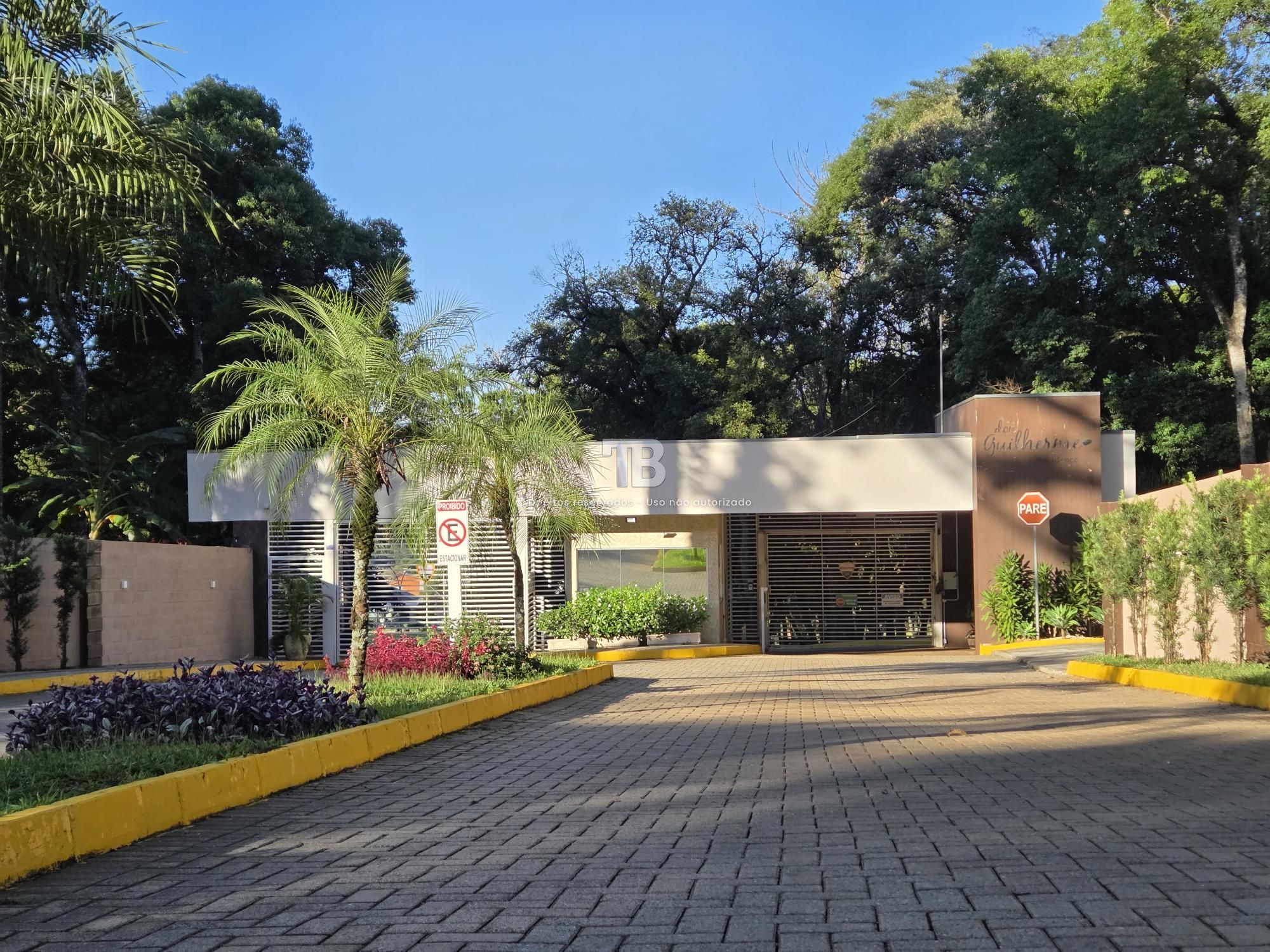 4405 – Terreno em condomínio fechado com lazer e lago, à venda no Don Guilherme