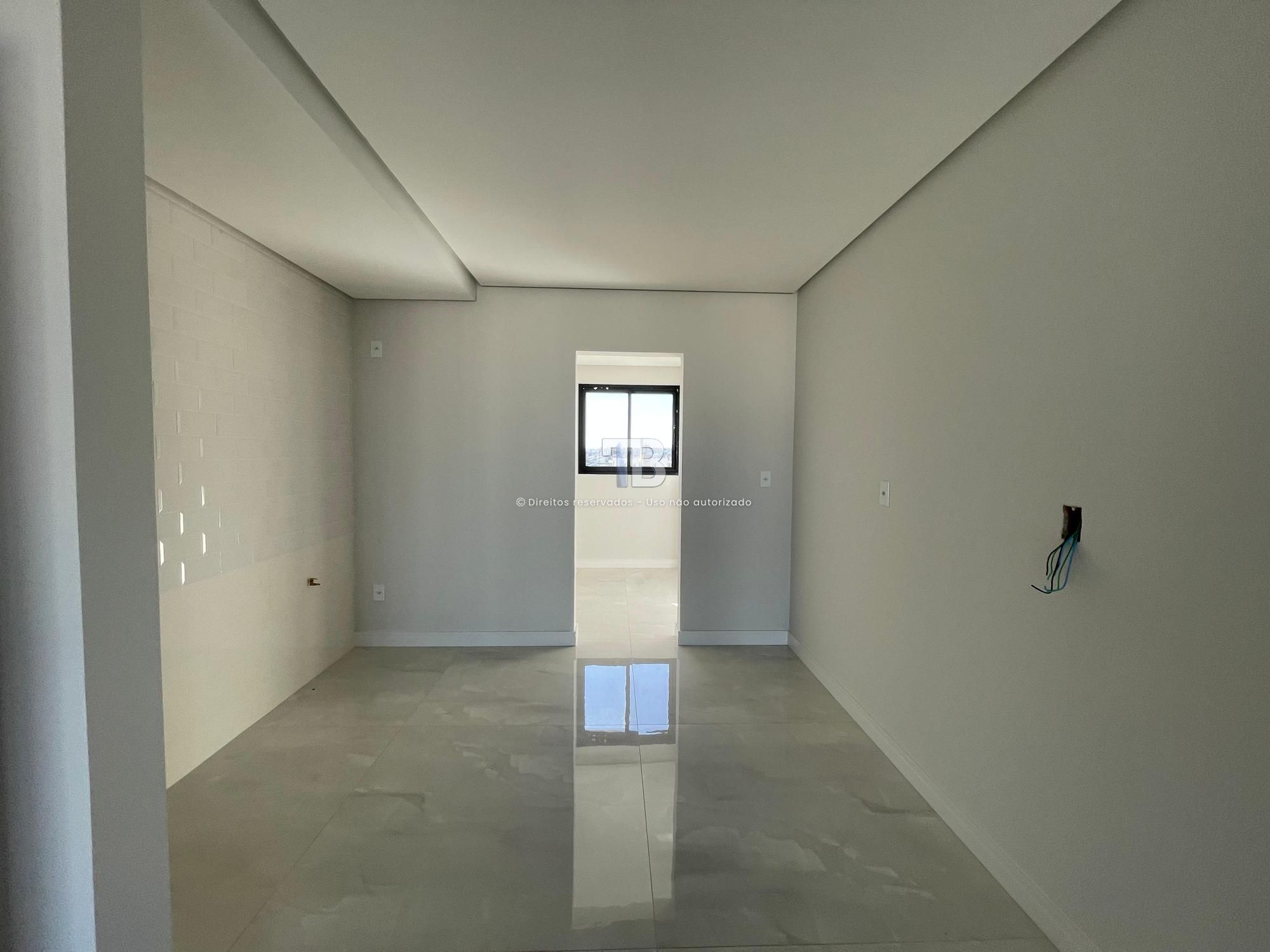 Apartamento Novo à Venda