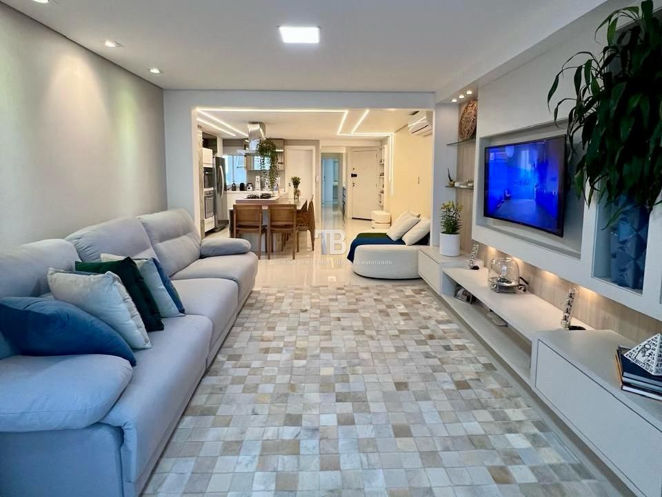Apartamento Semimobiliado duas suítes