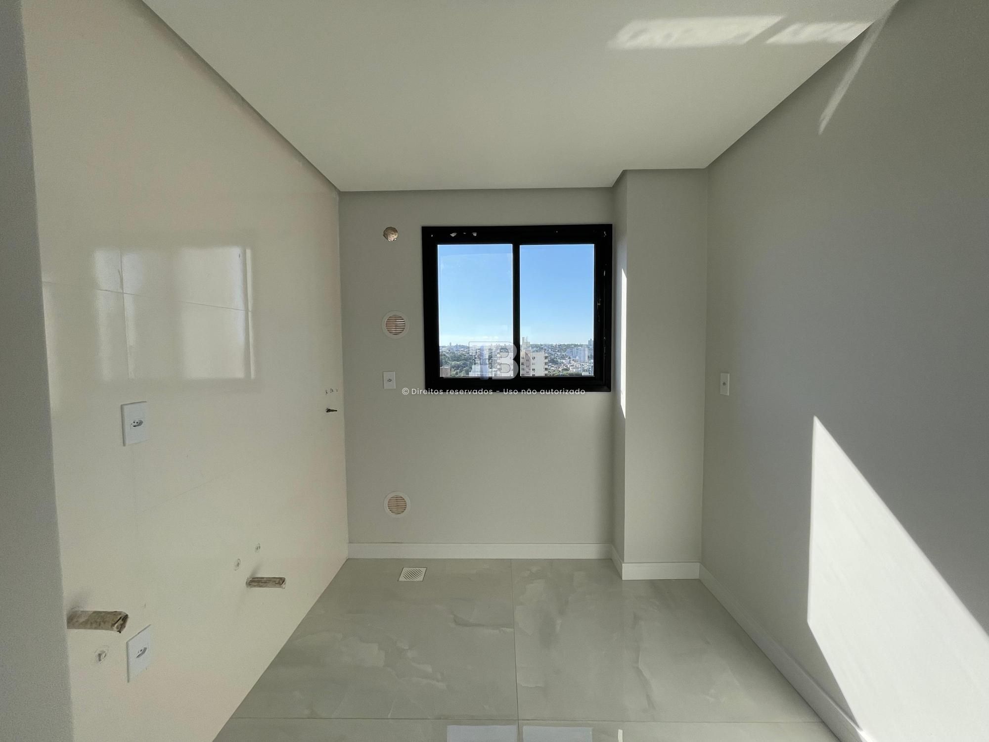 Apartamento Novo à Venda