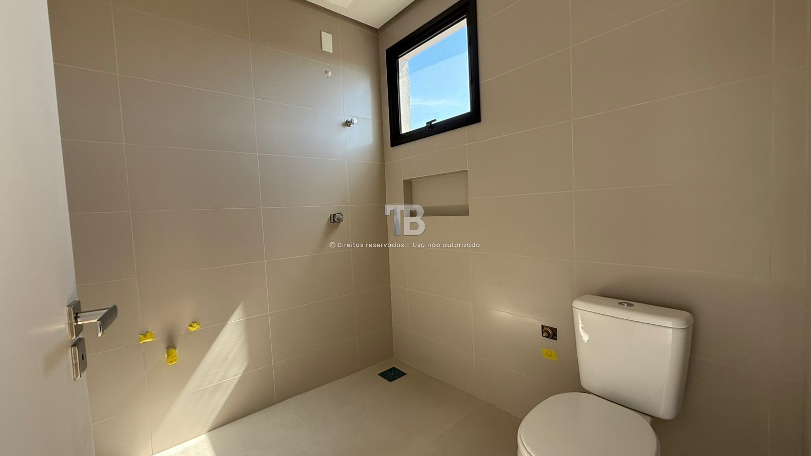 Apartamento Novo à Venda