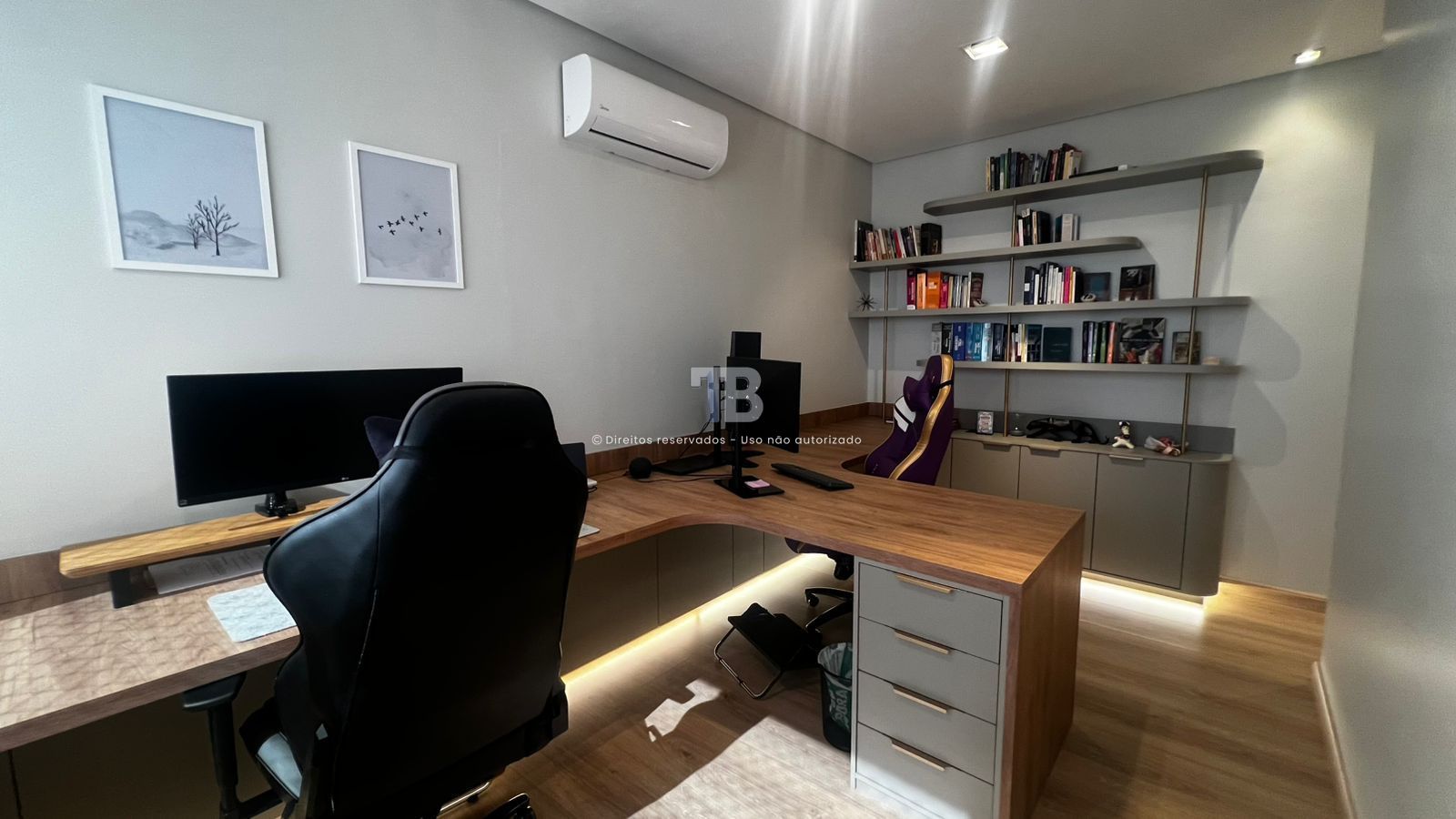 Apartamento Mobiliado com 117 m²